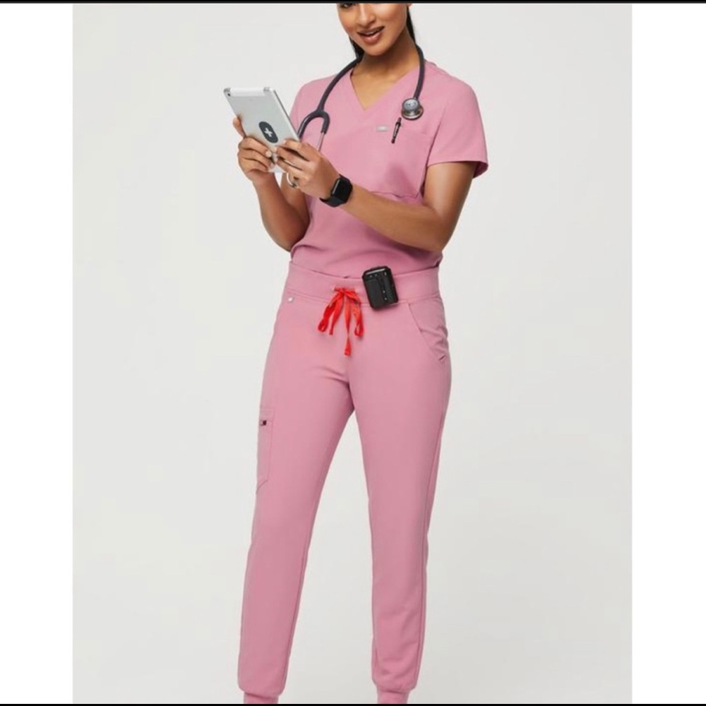 BNIB figs xs Catarina and xsp Zamoras chalk pink